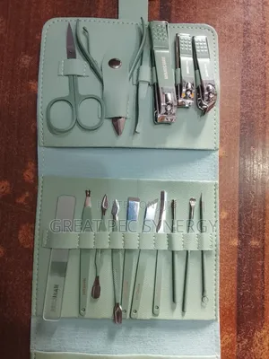Manicure and Pedicure Set (Nail Cutter)