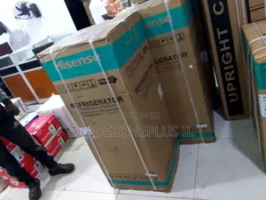 Keep Snacks, Meals and Drinks Cool With This 124-Litre Fridge