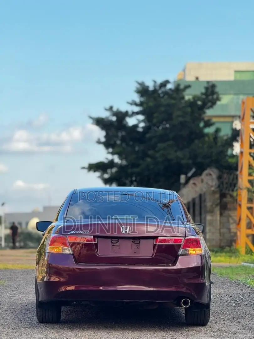 Honda Accord 2012 Maroon