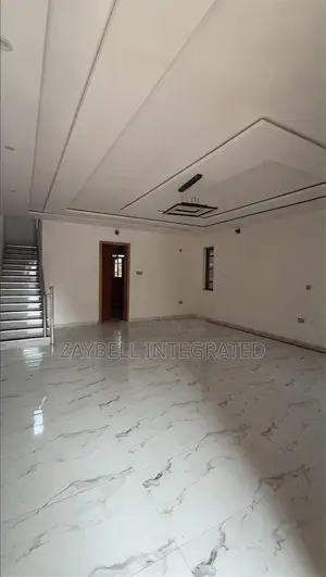 4 Bedroom Duplex Terrace