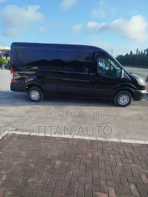 Ford Transit 2017 Black