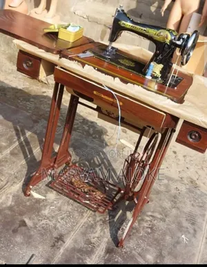 One Draw Sewing Machine