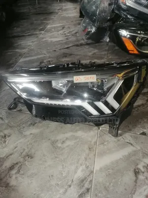 Audi Q3 2020 Headlamp