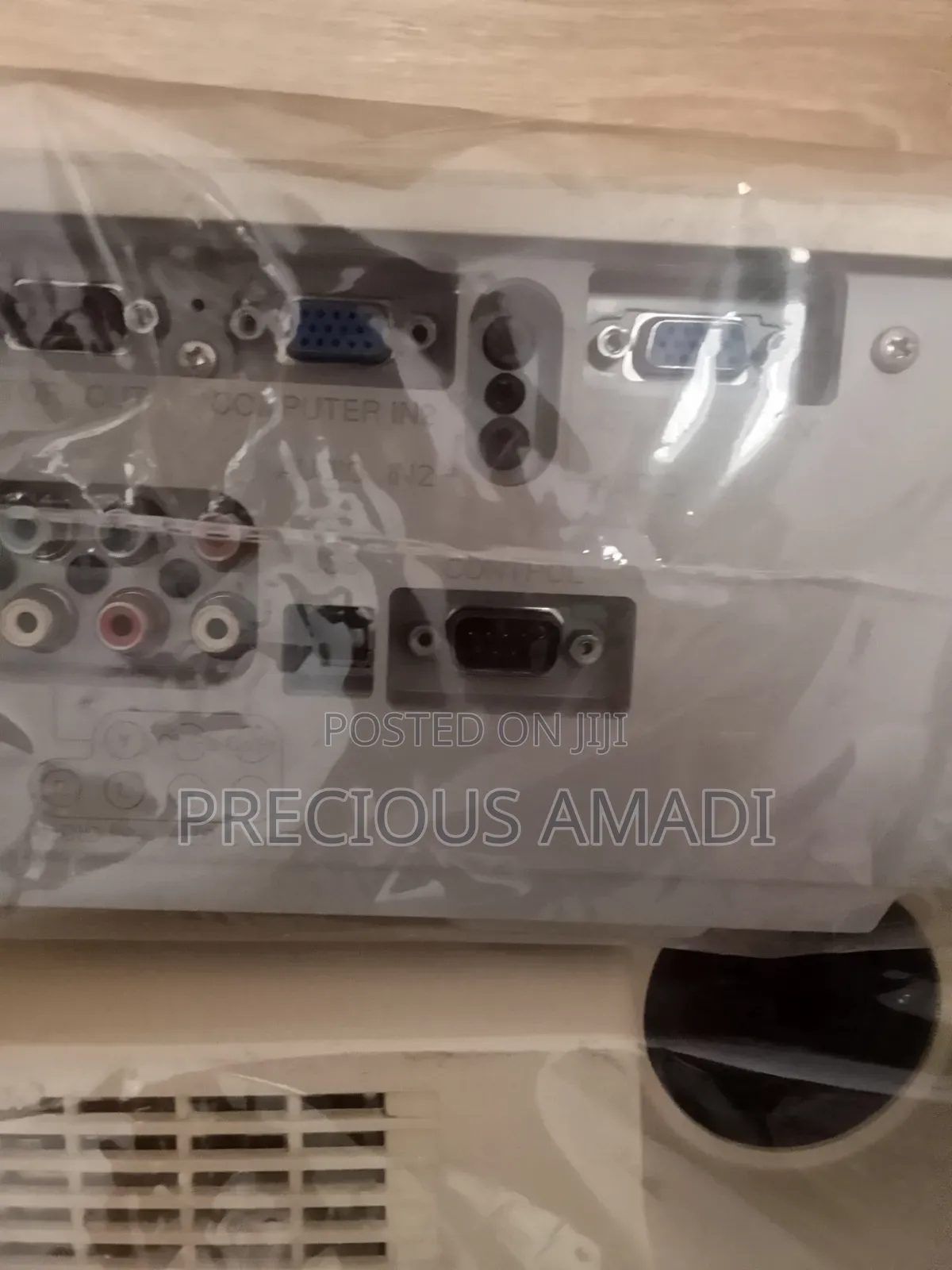 NEC Projector