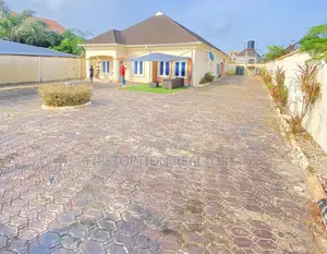 4bdrm Bungalow in Bashorun Residents, Sangotedo for sale