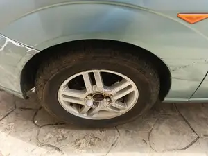 Ford Focus 2004 Green