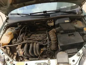 Ford Focus 2004 Green