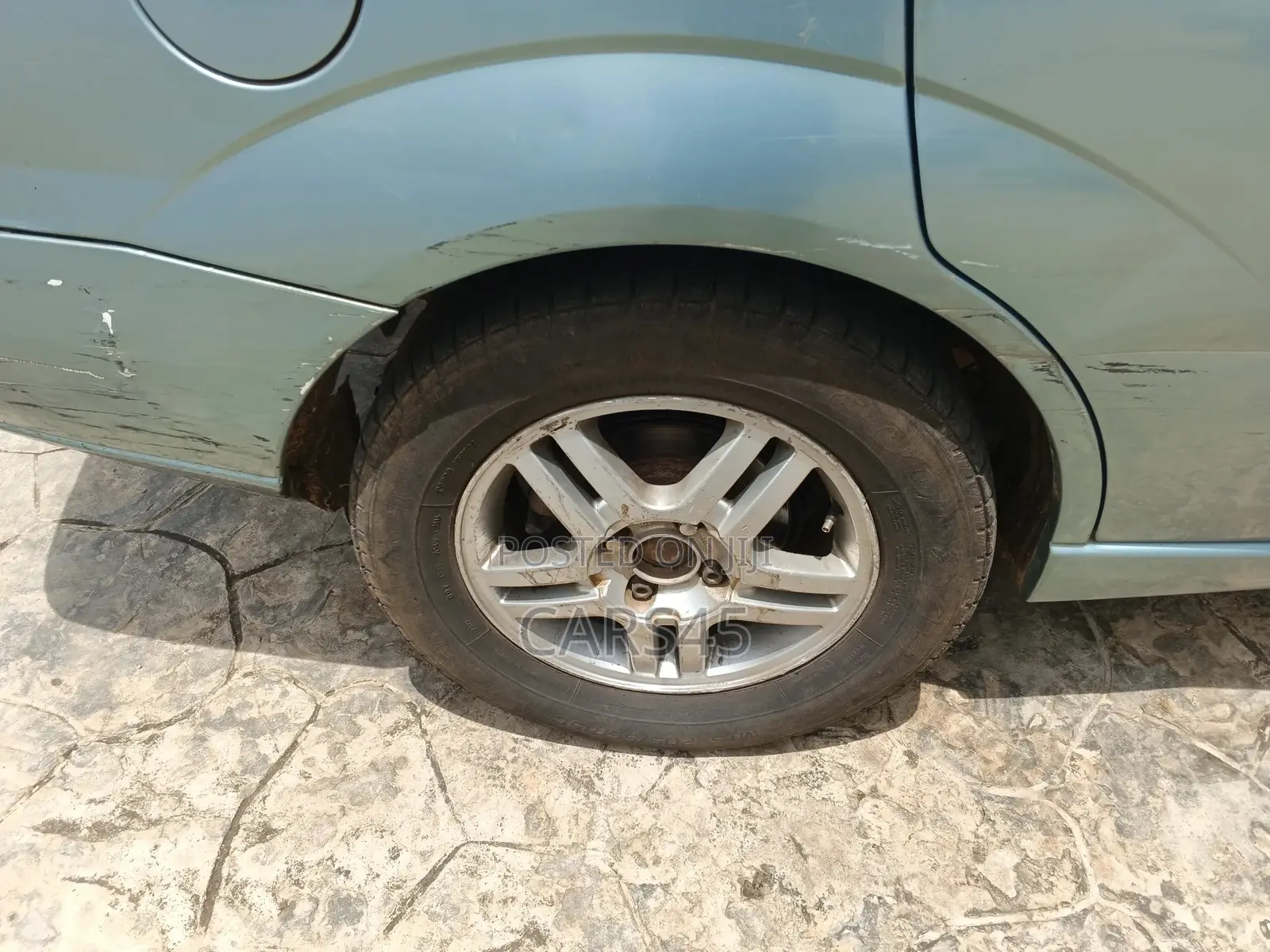 Ford Focus 2004 Green