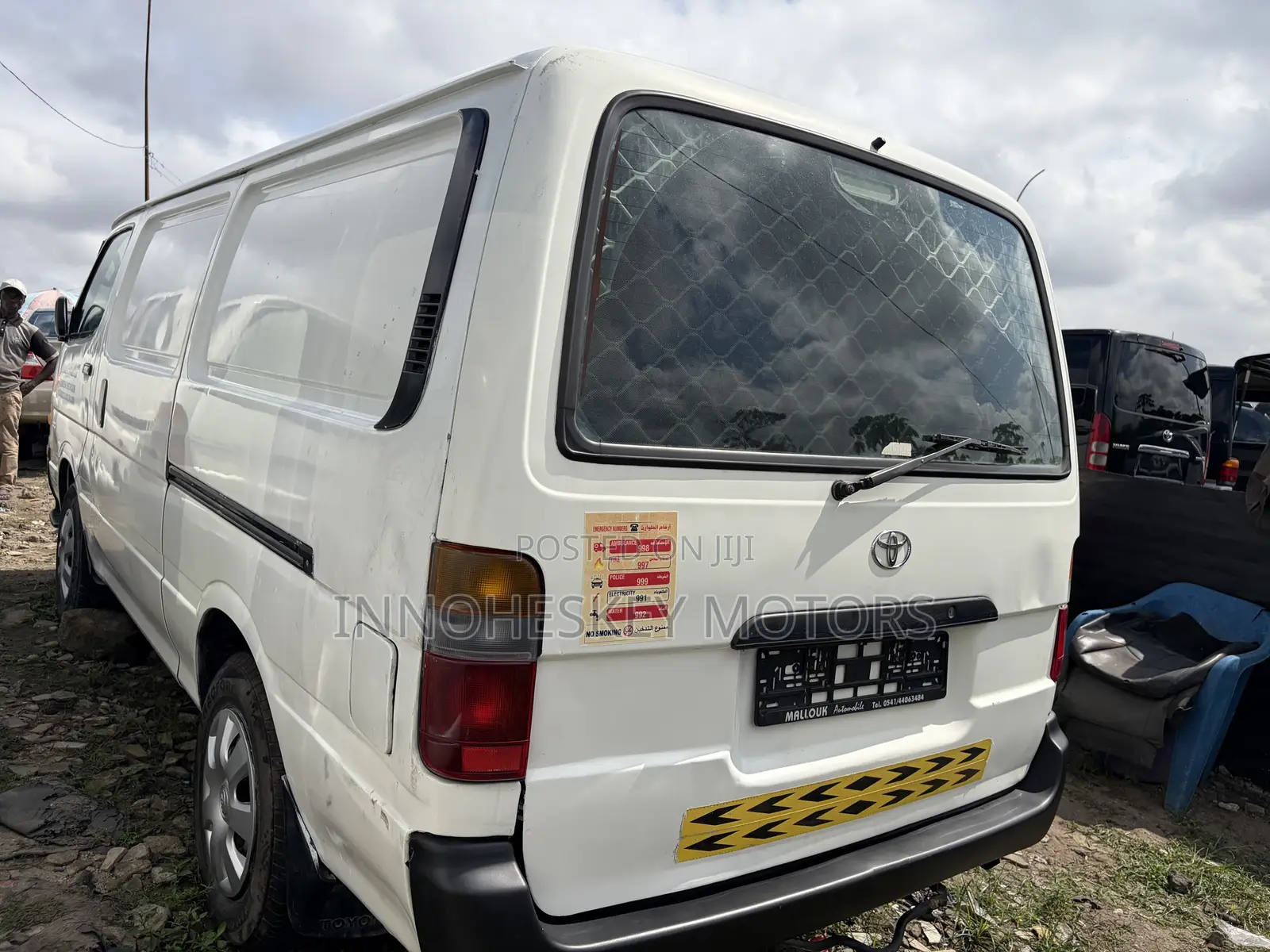Toyota HiAce 2003 White