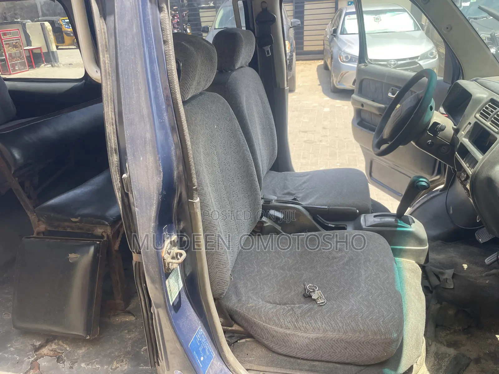 Suzuki APV Minibus 2006 Blue