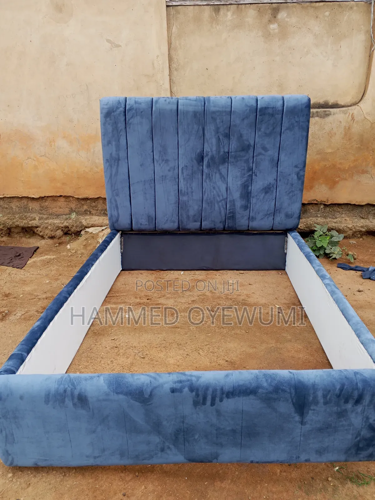 41⁄2 by 6 Upholstery Bedframe
