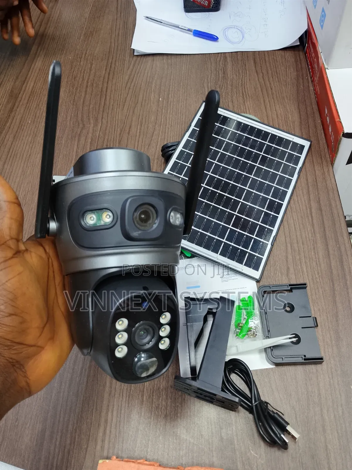 Ubox Dual Lens Camera