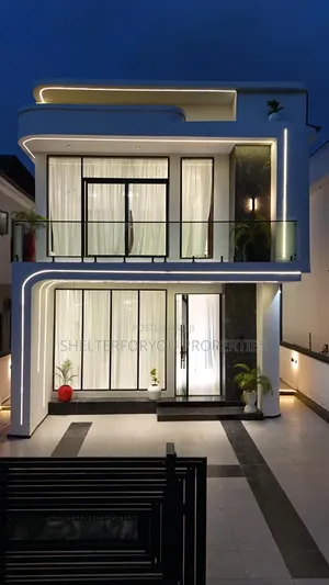 5bdrm House in VGC / Ajah for sale