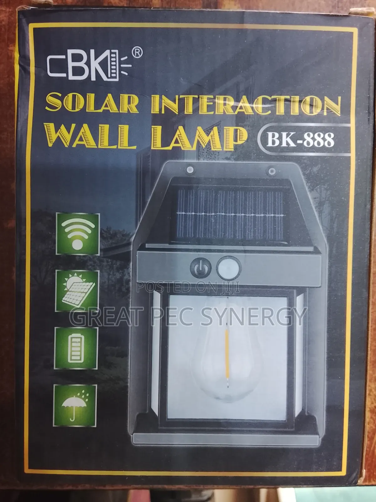Solar Interaction Wall Lamp