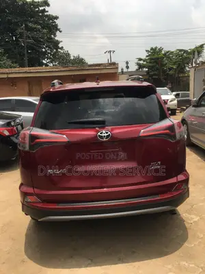 Toyota RAV4 2018 Red