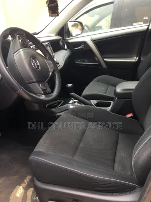 Toyota RAV4 2018 Red