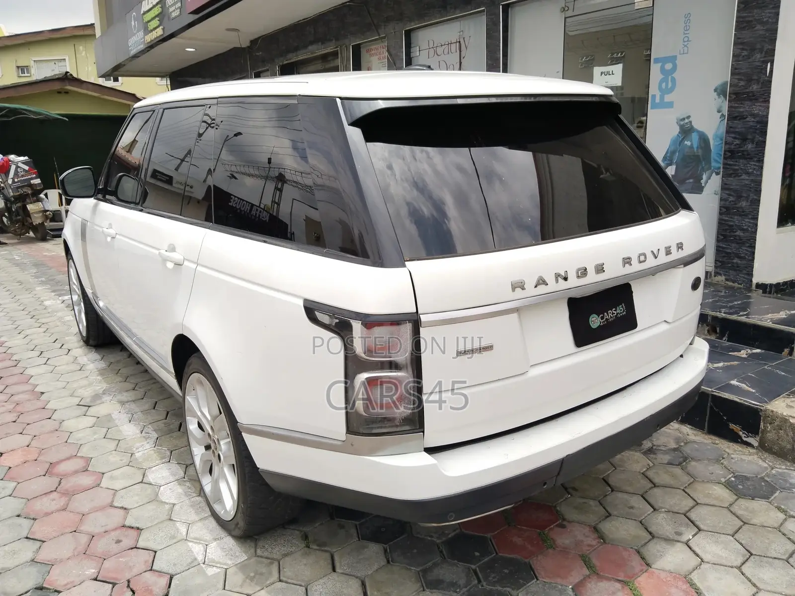 Land Rover Range Rover 2013 White