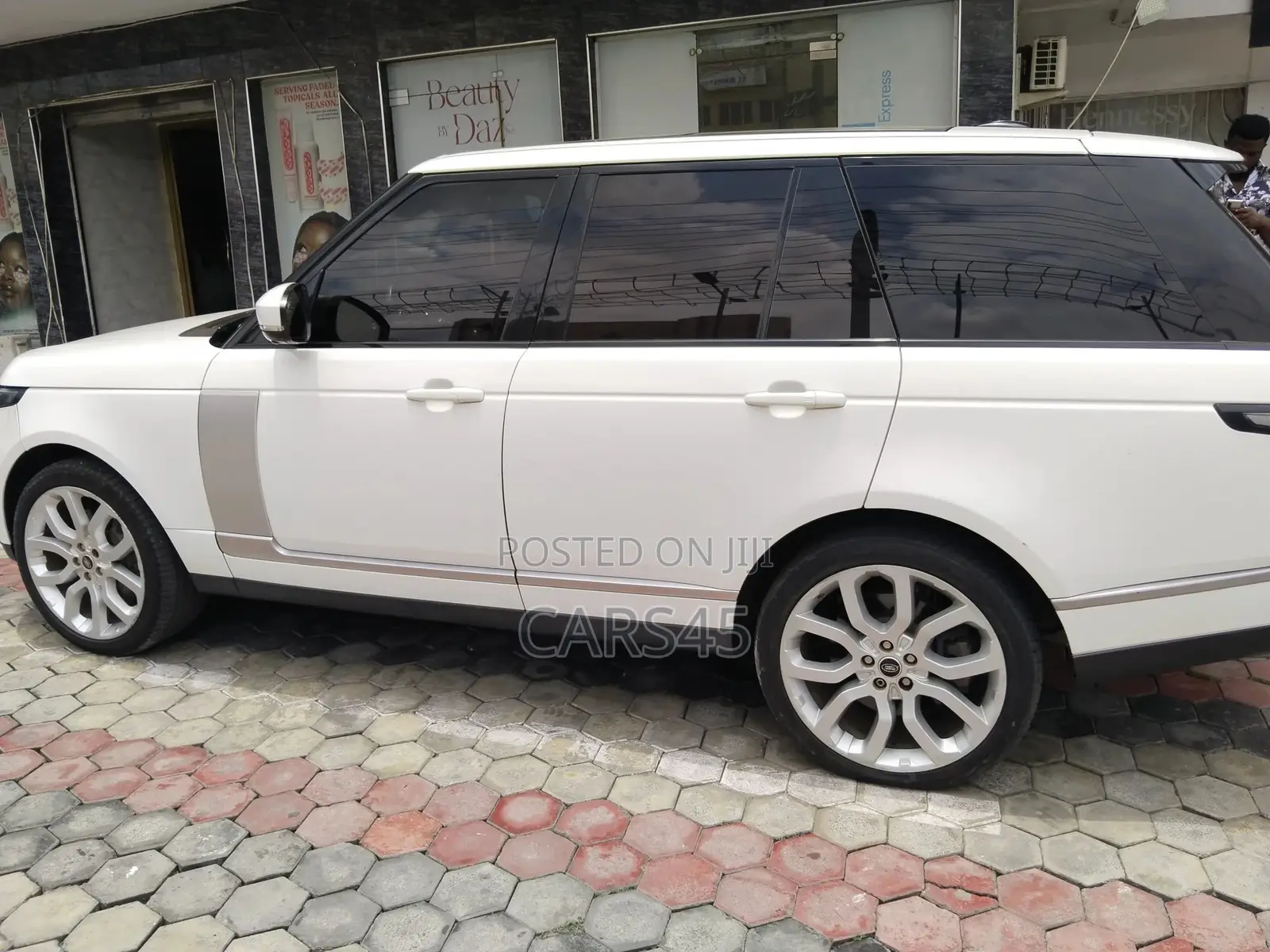 Land Rover Range Rover 2013 White