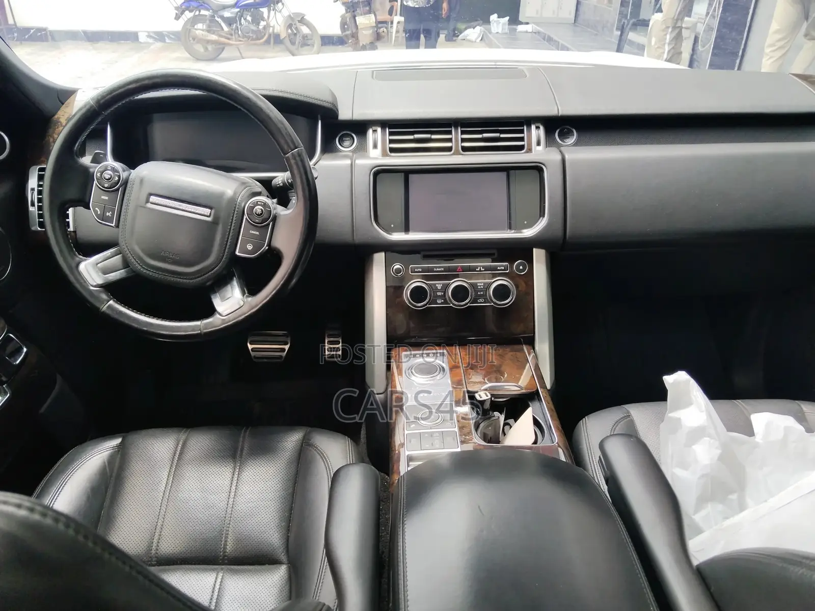 Land Rover Range Rover 2013 White