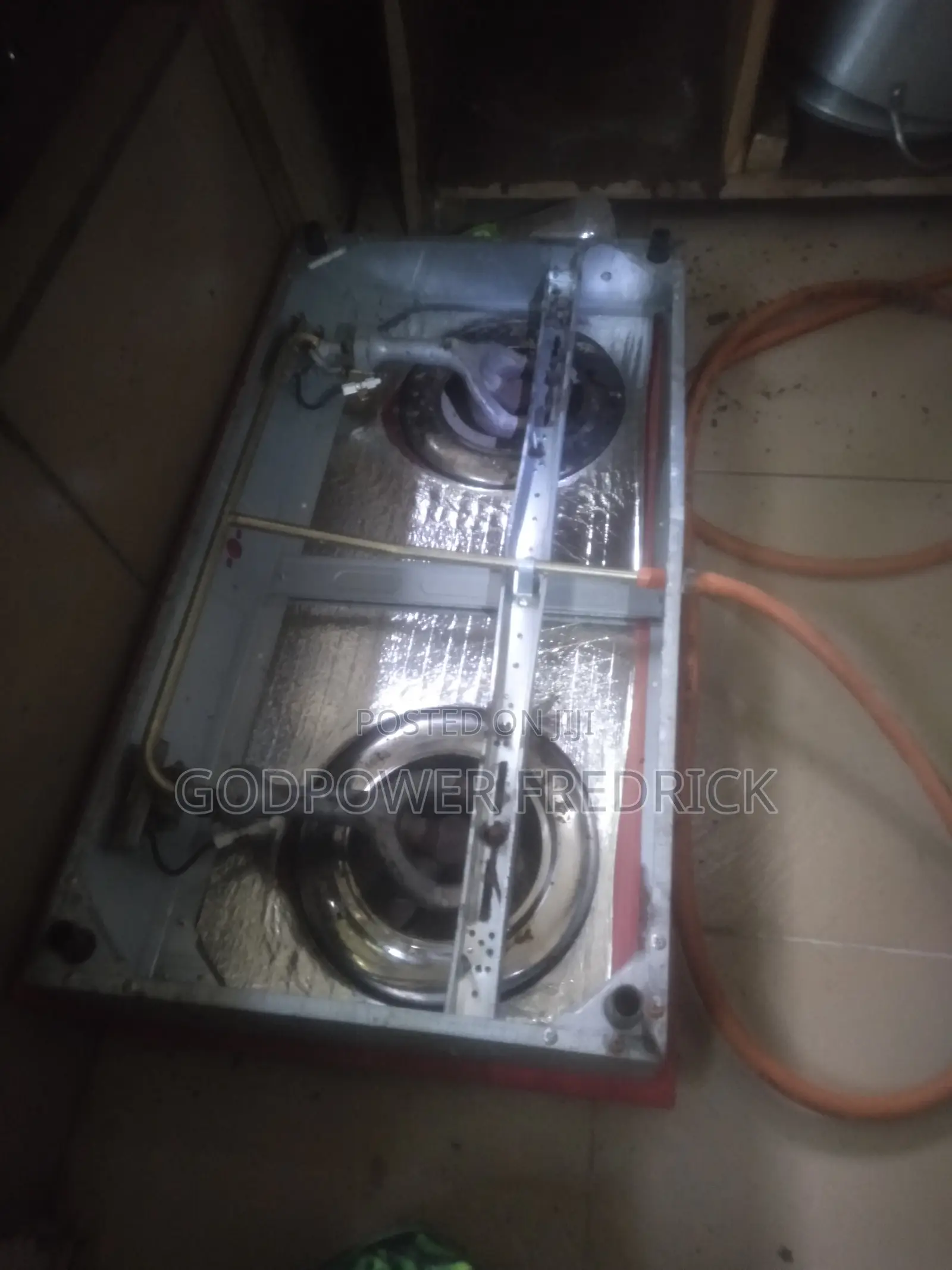 Gas. Cylinder