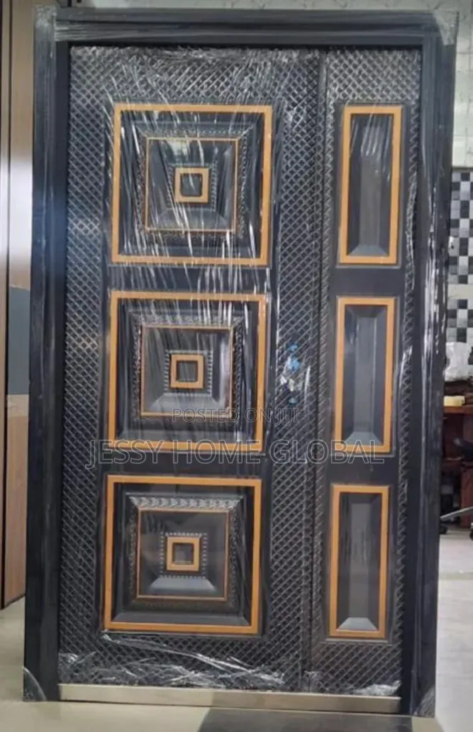 4ft  Italian Cast Door Cube Design