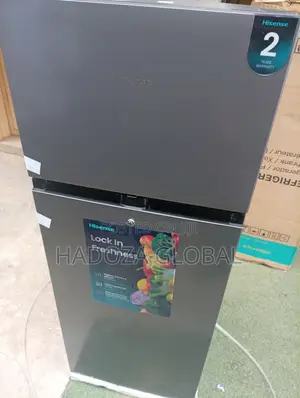 Hisense Spacious Household Fridge Freezer With Practical Design
