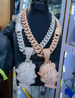 Original Cuban Ice Chain With Pendant