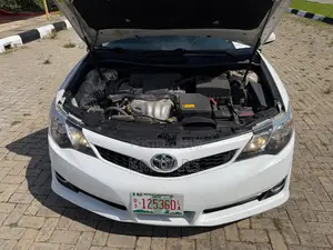 Toyota Camry 2014 White