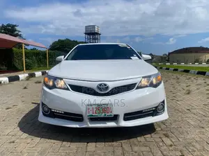 Toyota Camry 2014 White