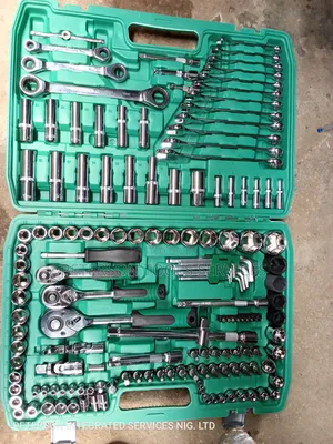 151pcs Socket Set 1/2" 3/8"1/4" Drive