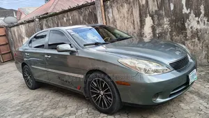 Lexus ES 2005 Green