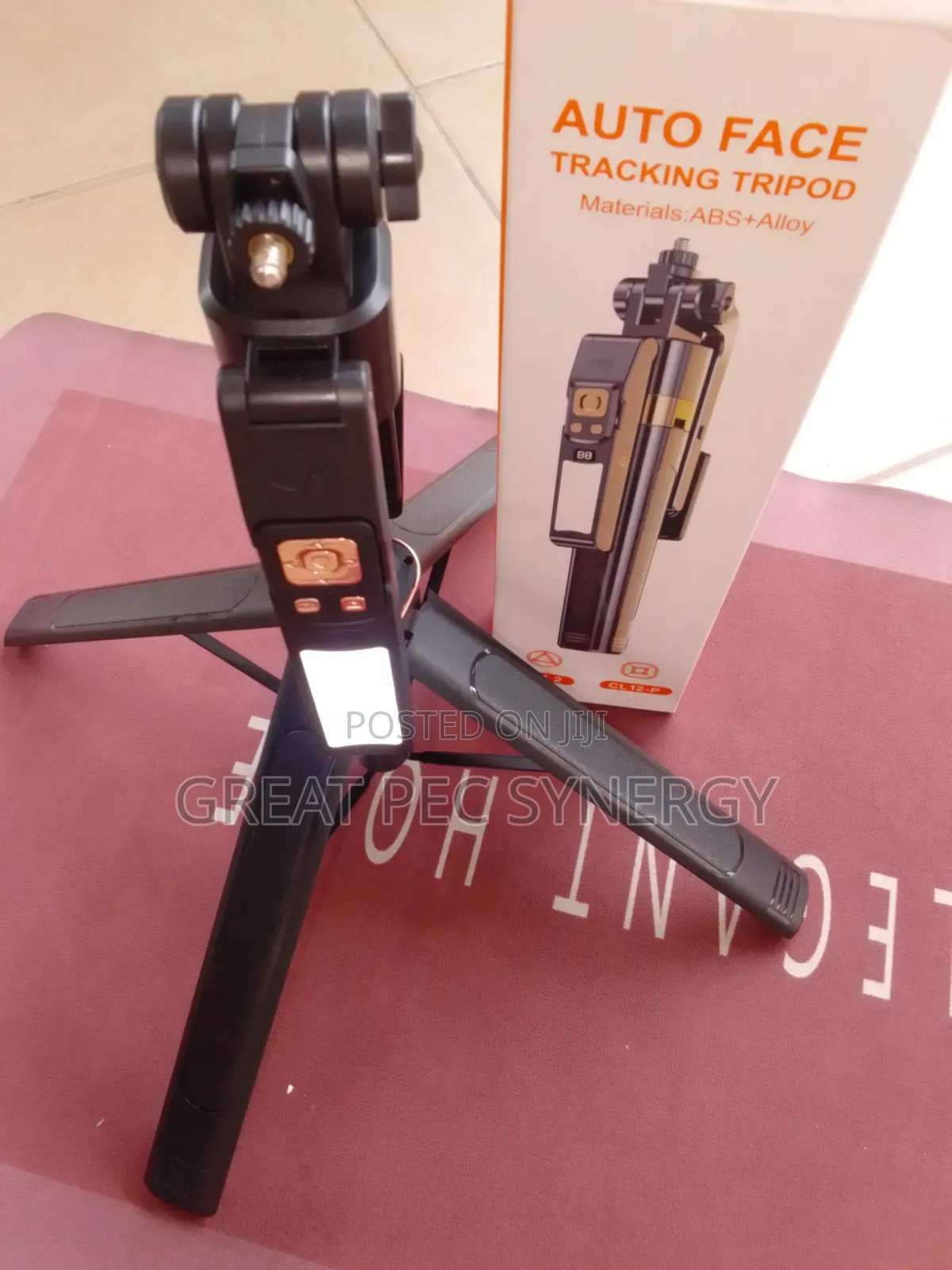 Auto Face Tracking Tripod