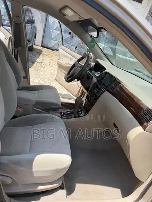 Toyota Corolla 2004 Gold