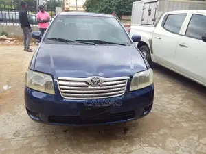 Toyota Corolla 2004 Blue