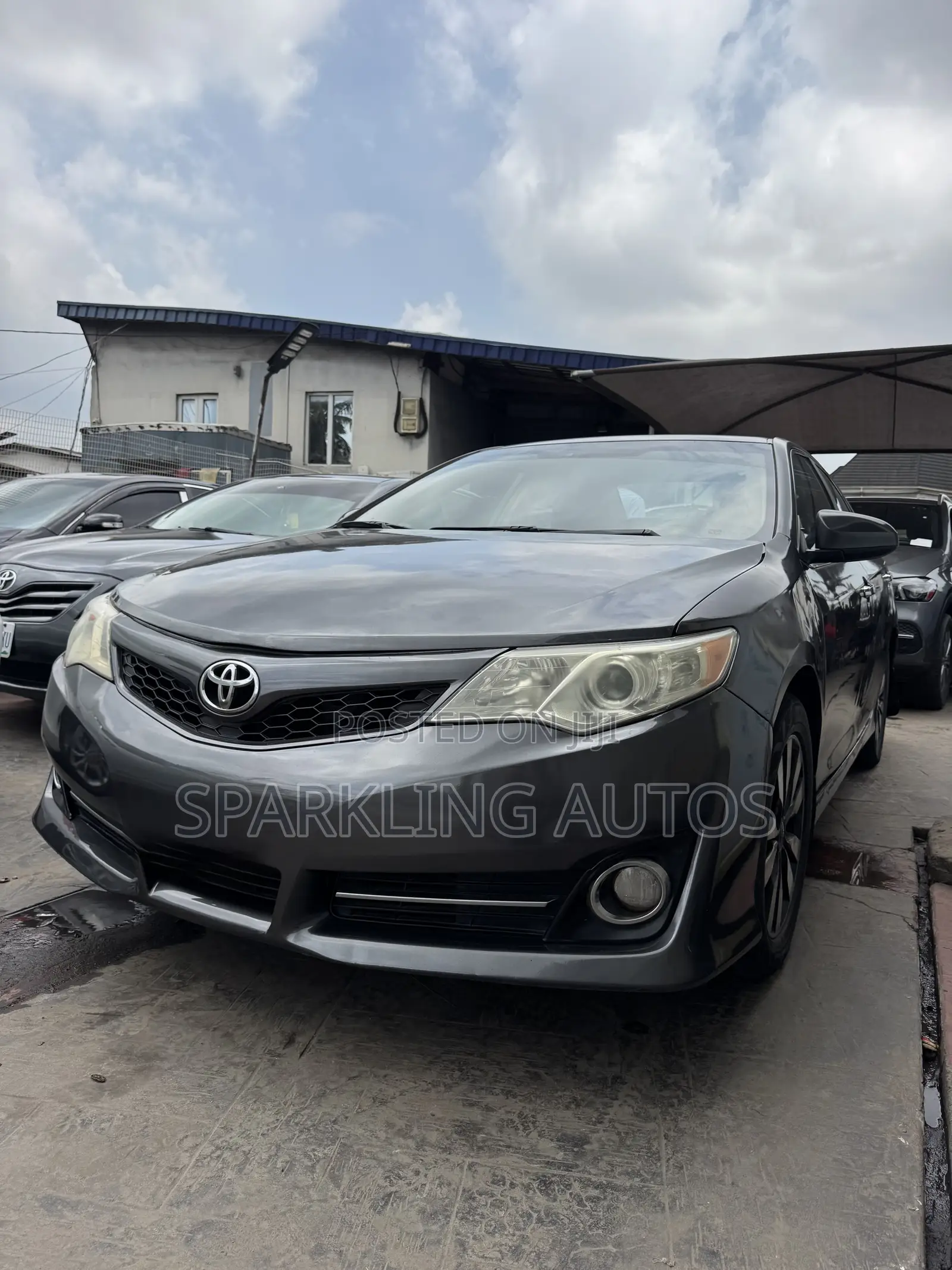 Toyota Camry 2012 Gray
