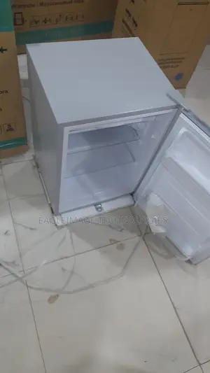 Glamstar 90L Refrigerator GFR-90S-E – New