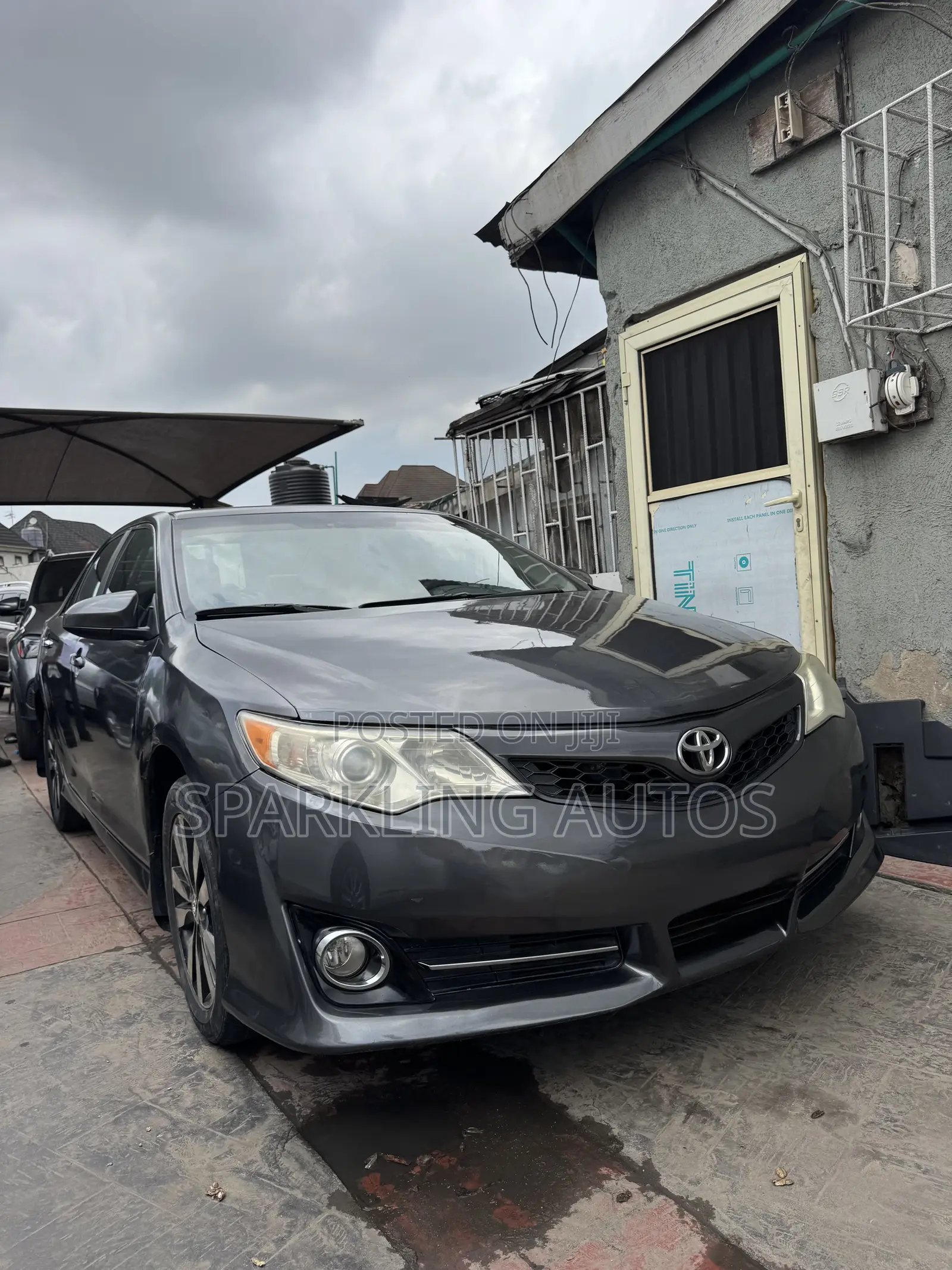 Toyota Camry 2012 Gray