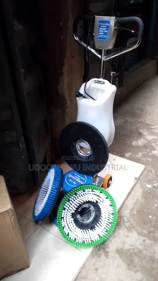 Floor Scrubber Machine