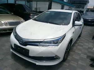 Toyota Corolla 2020 White