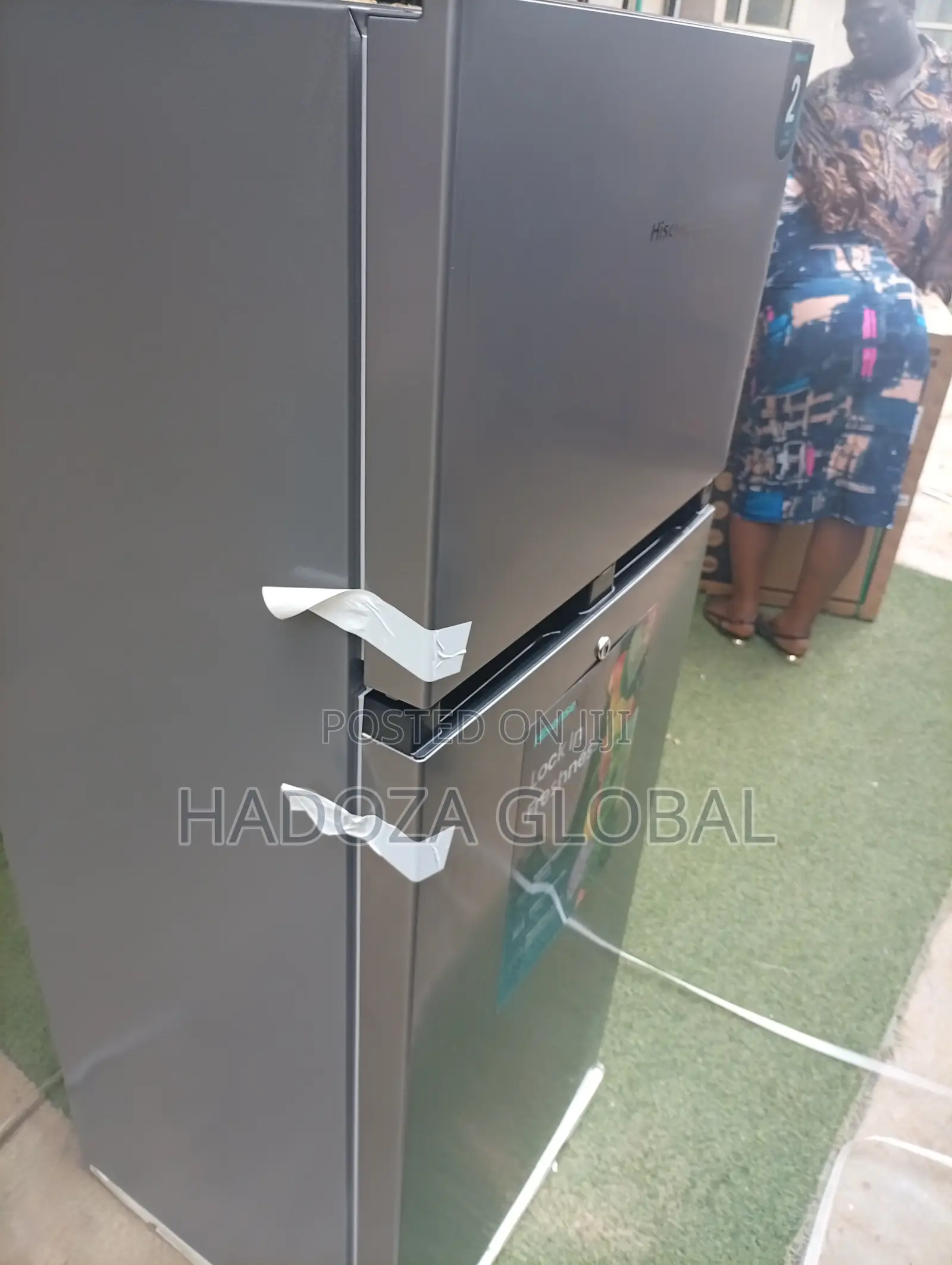 Hisense Home Refrigerator Freezer With Spacious Compartments