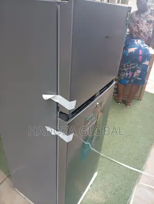 Hisense Home Refrigerator Freezer With Spacious Compartments