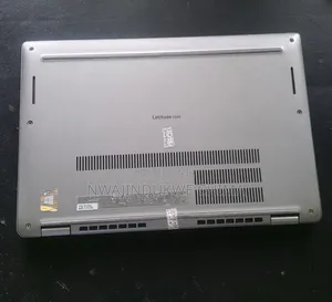 Laptop Dell Latitude 5320 32GB Intel Core i7 SSD 512GB