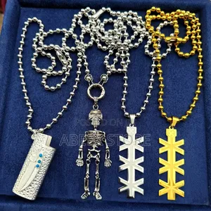 Stylish Chain With Pendant