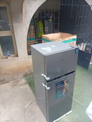 Hisense Modern Double Door Kitchen Fridge