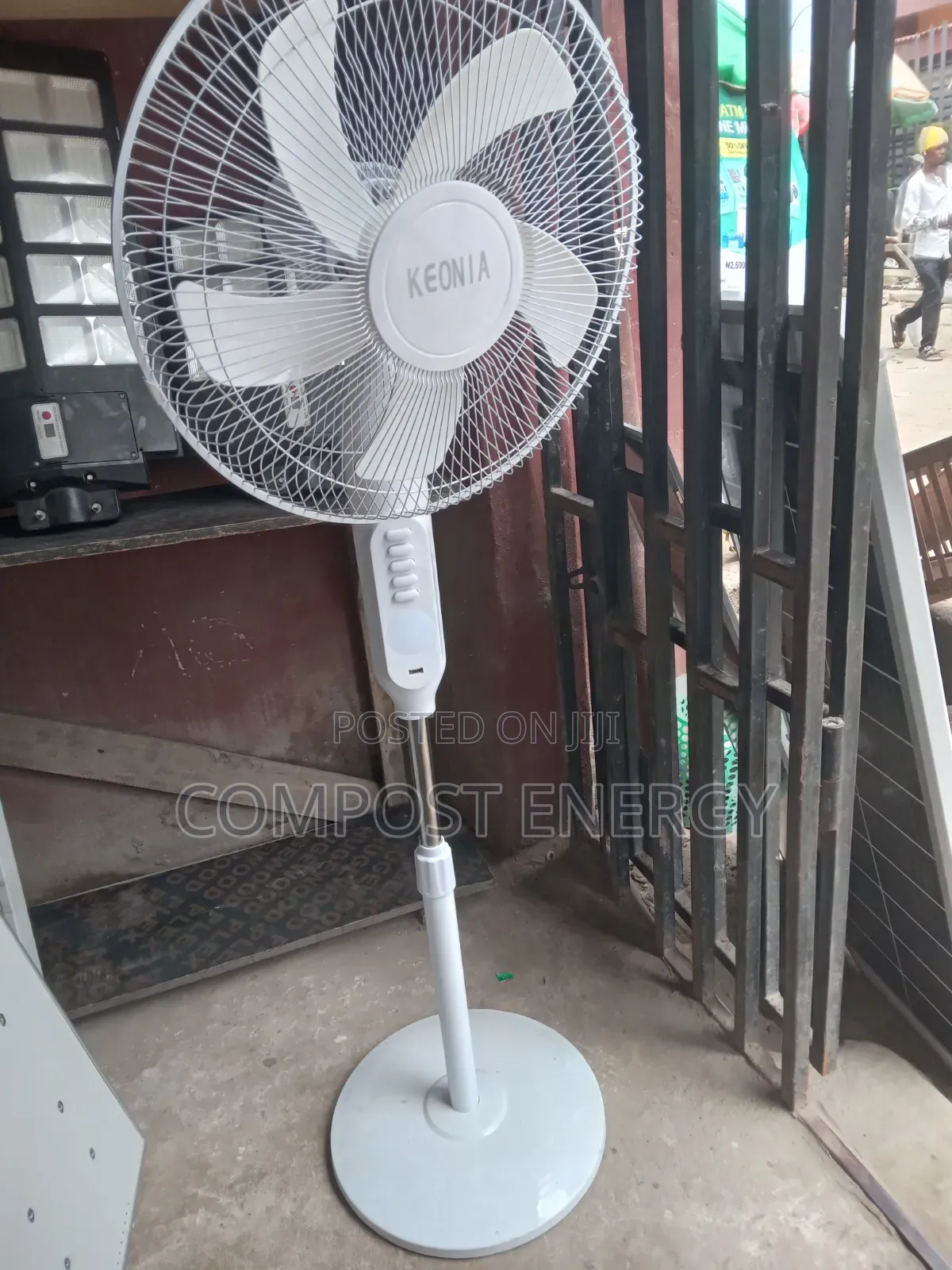 Solar Fan With Panel