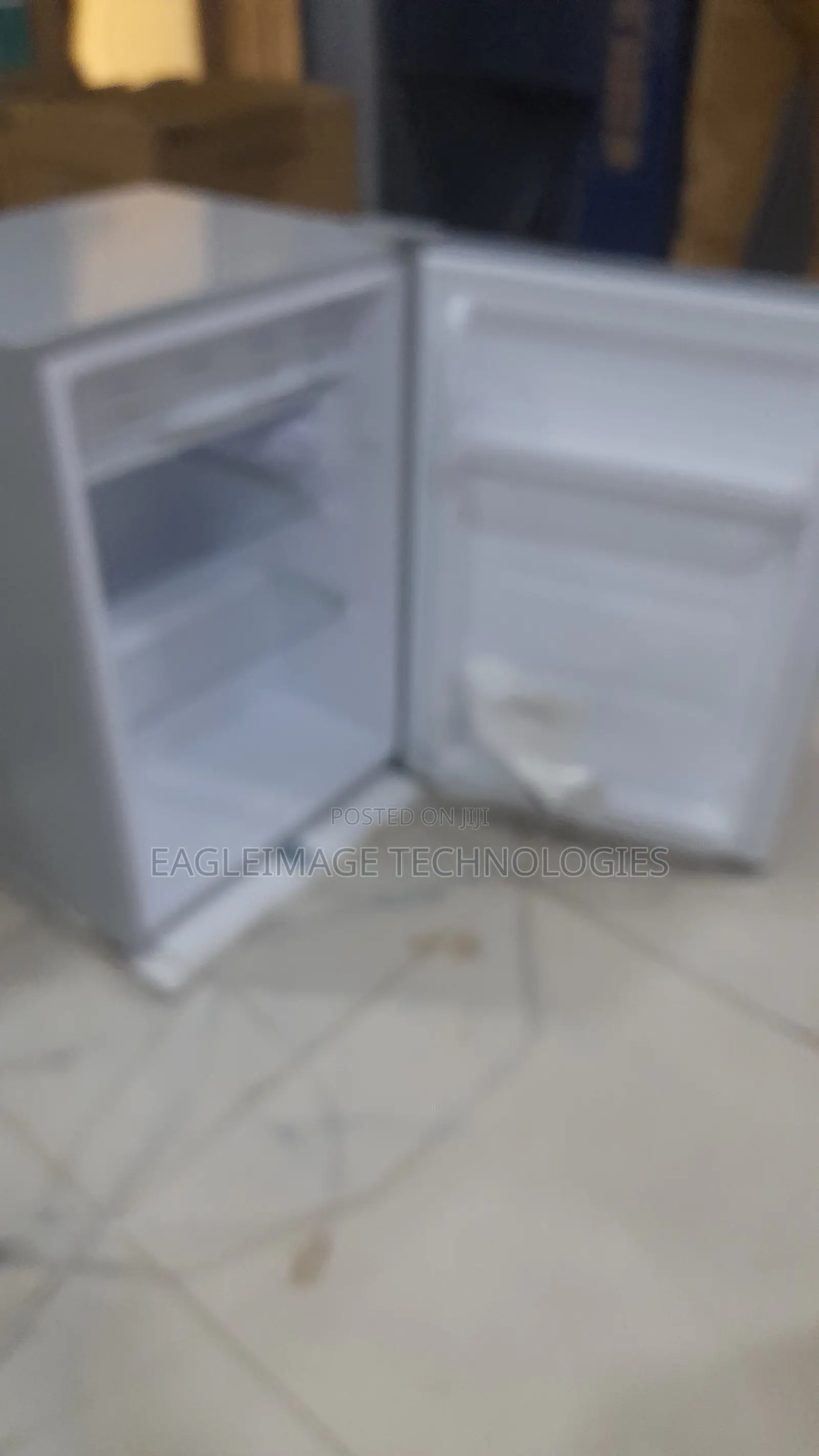 Glamstar GFR-90S-E Kitchen Refrigerator