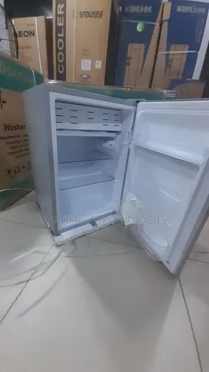 Glamstar 90L Fridge With Top Freezer – GFR-90S-E