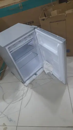 Glamstar GFR-90S-E Refrigerator for Home Use