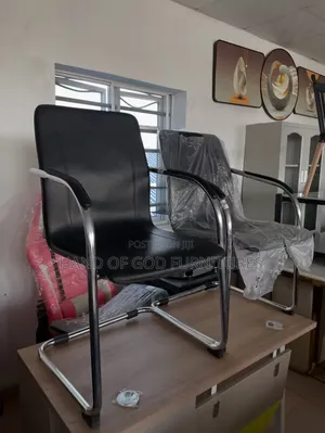 Comfortable Visitors Chair