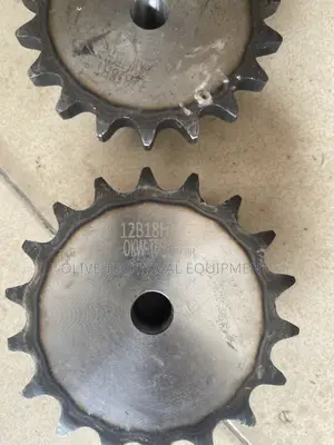 12b-1-18 TEETH SPROCKET ( 3/4 Inch Single 18 Teeth Sprocket)